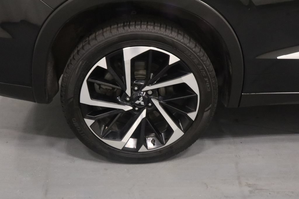 Used 2024 Mitsubishi Outlander SE Black Edition AWD/4WD image 26