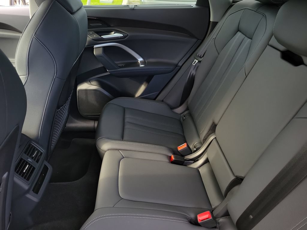 Certified 2025 Audi Q5 Premium w/ Premium Plus AWD/4WD image 26