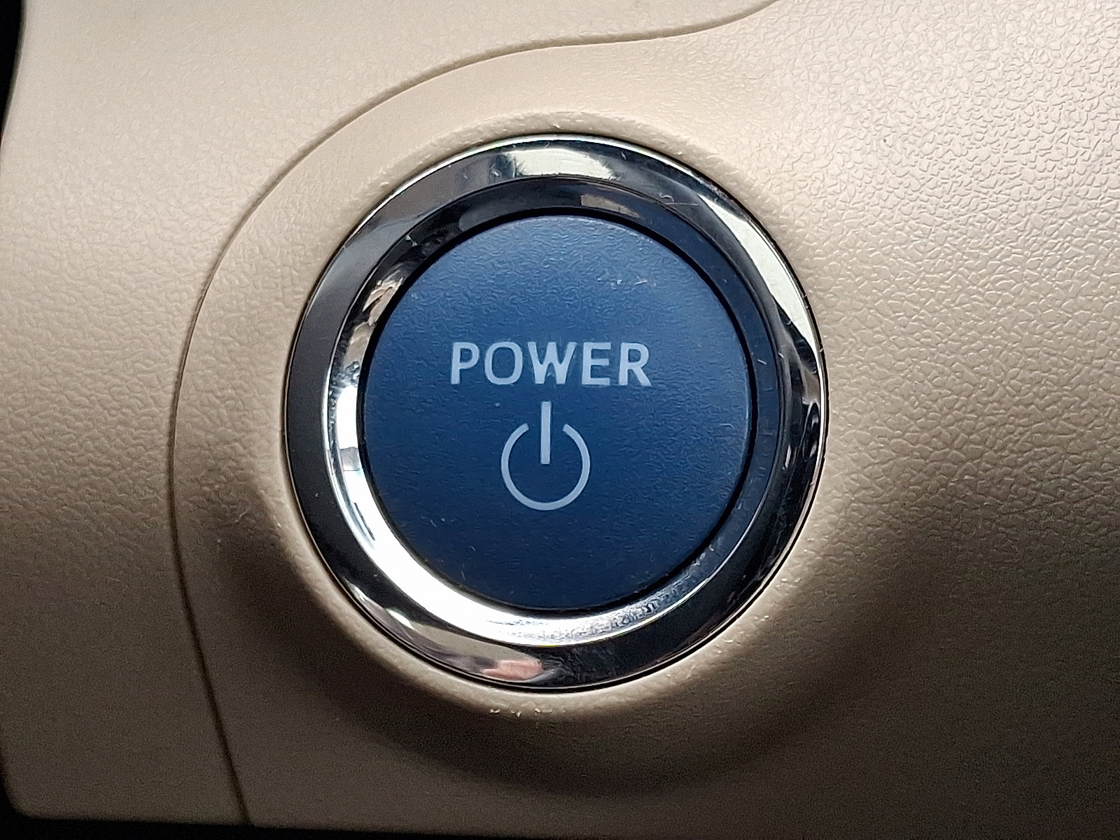 Used 2021 Toyota Avalon XLE image 24