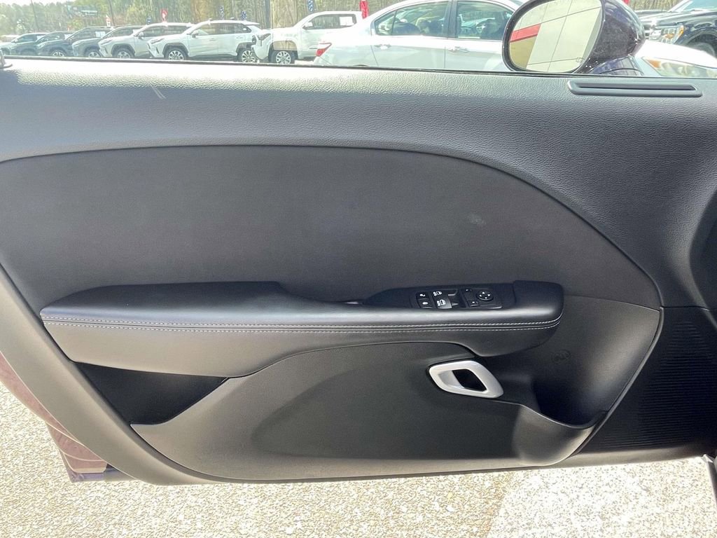 Used 2022 Dodge Challenger GT w/ Blacktop Package image 15