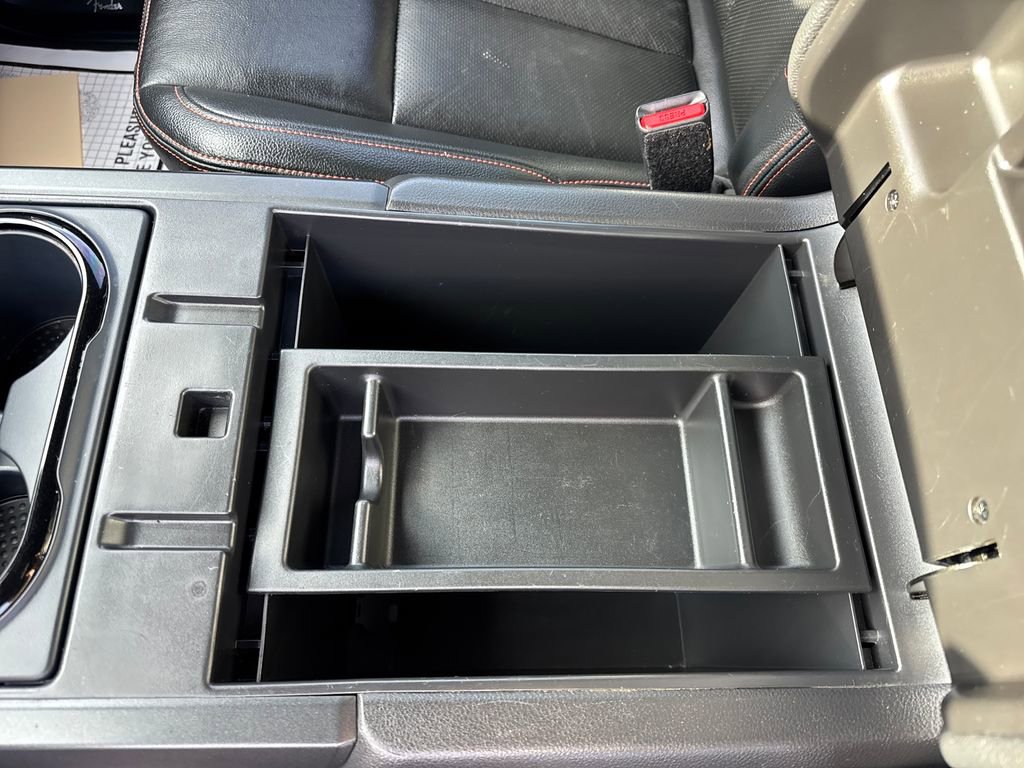 Used 2024 Nissan Titan PRO-4X w/ Pro-4x Convenience Package image 27