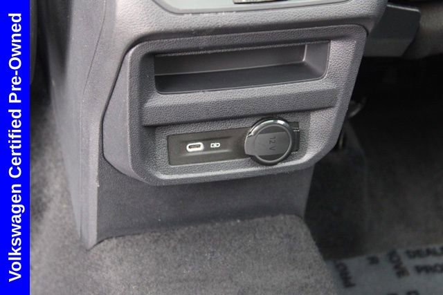 Used 2023 Volkswagen Tiguan SE w/ Panoramic Sunroof Package image 26