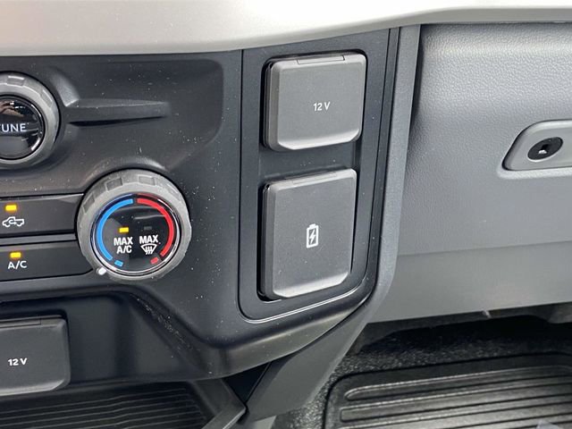 New 2025 Ford F350 XL w/ XL Chrome Package image 17