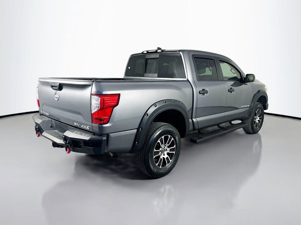 Used 2024 Nissan Titan SV AWD/4WD image 7