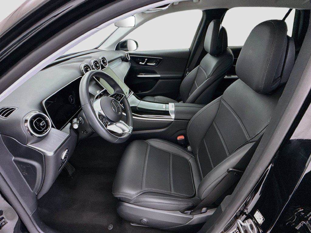 Certified 2026 Mercedes-Benz GLC 300 image 17