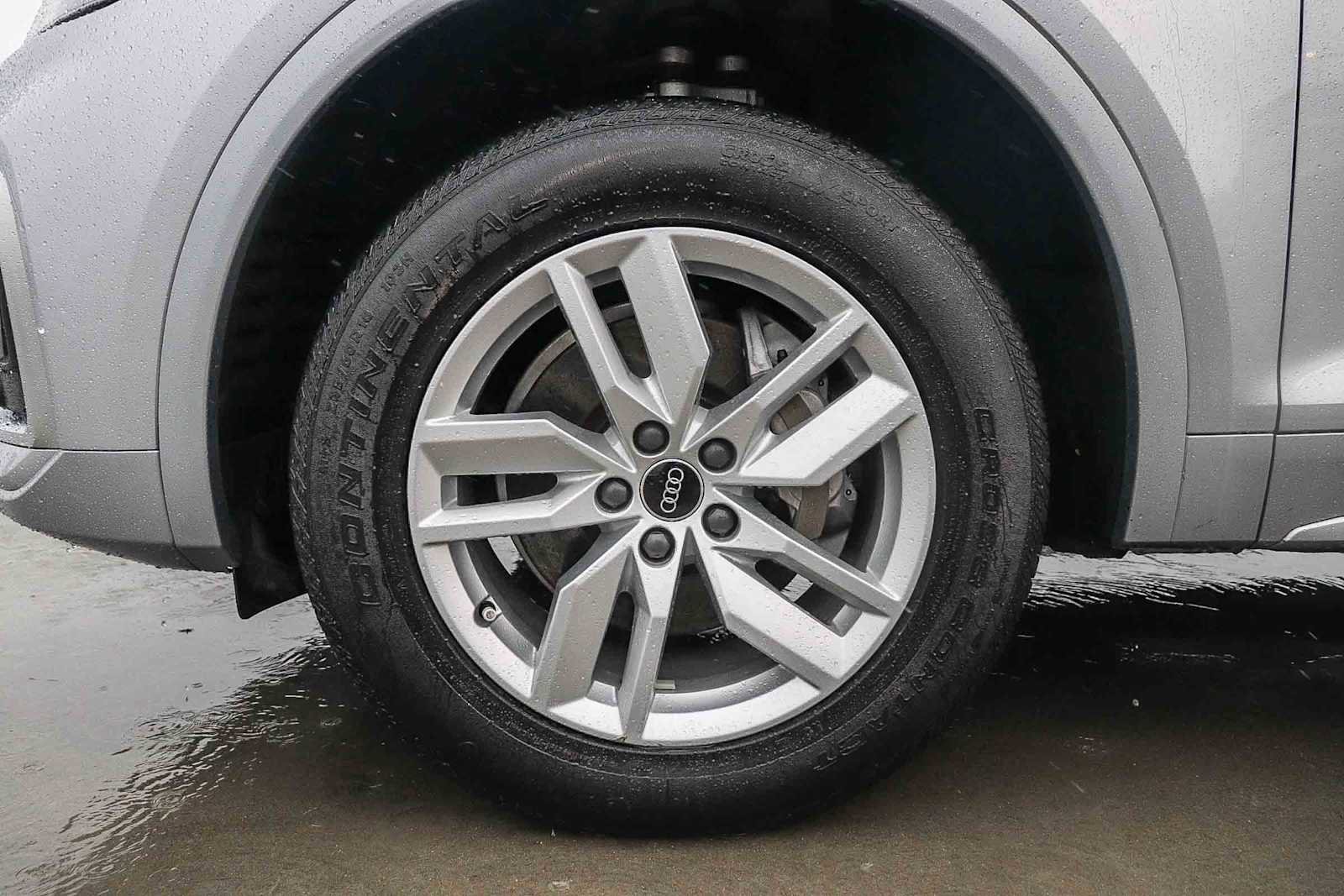 Used 2022 Audi Q5 2.0T Premium w/ Convenience Package image 14