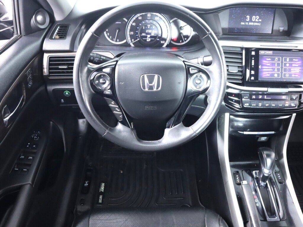 Used 2016 Honda Accord EX-L image 31
