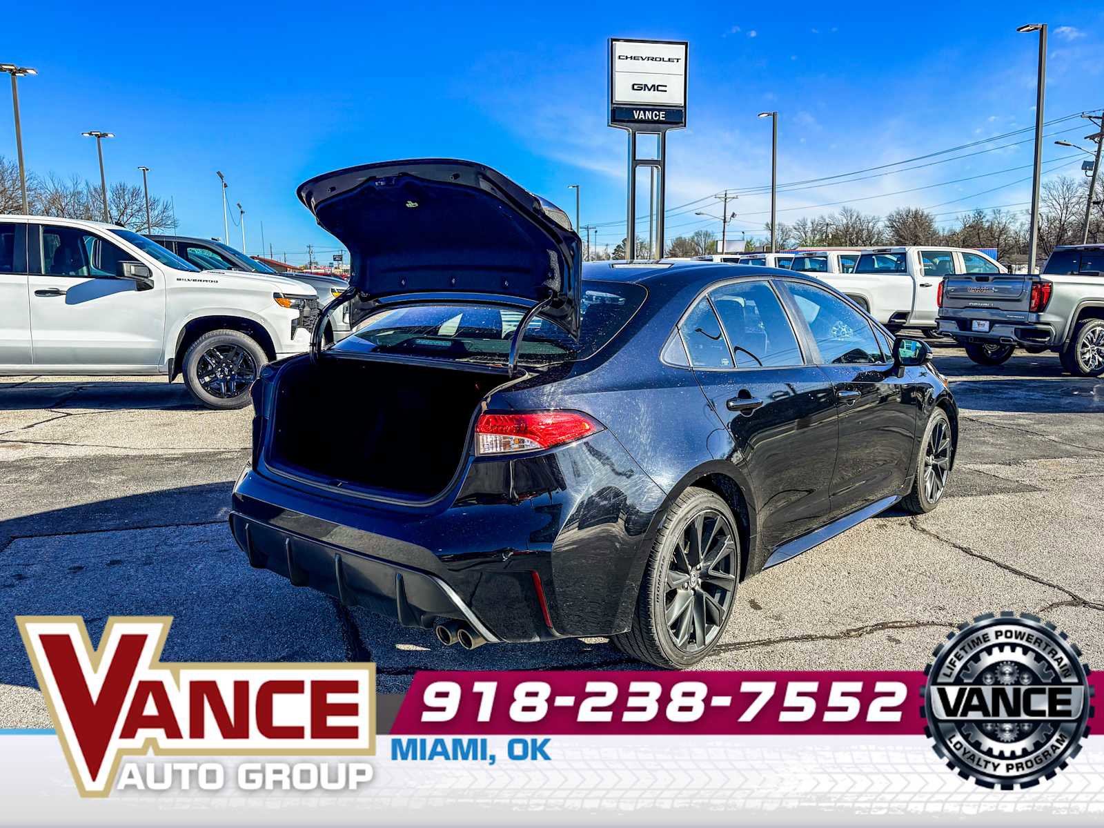 Used 2024 Toyota Corolla SE image 16