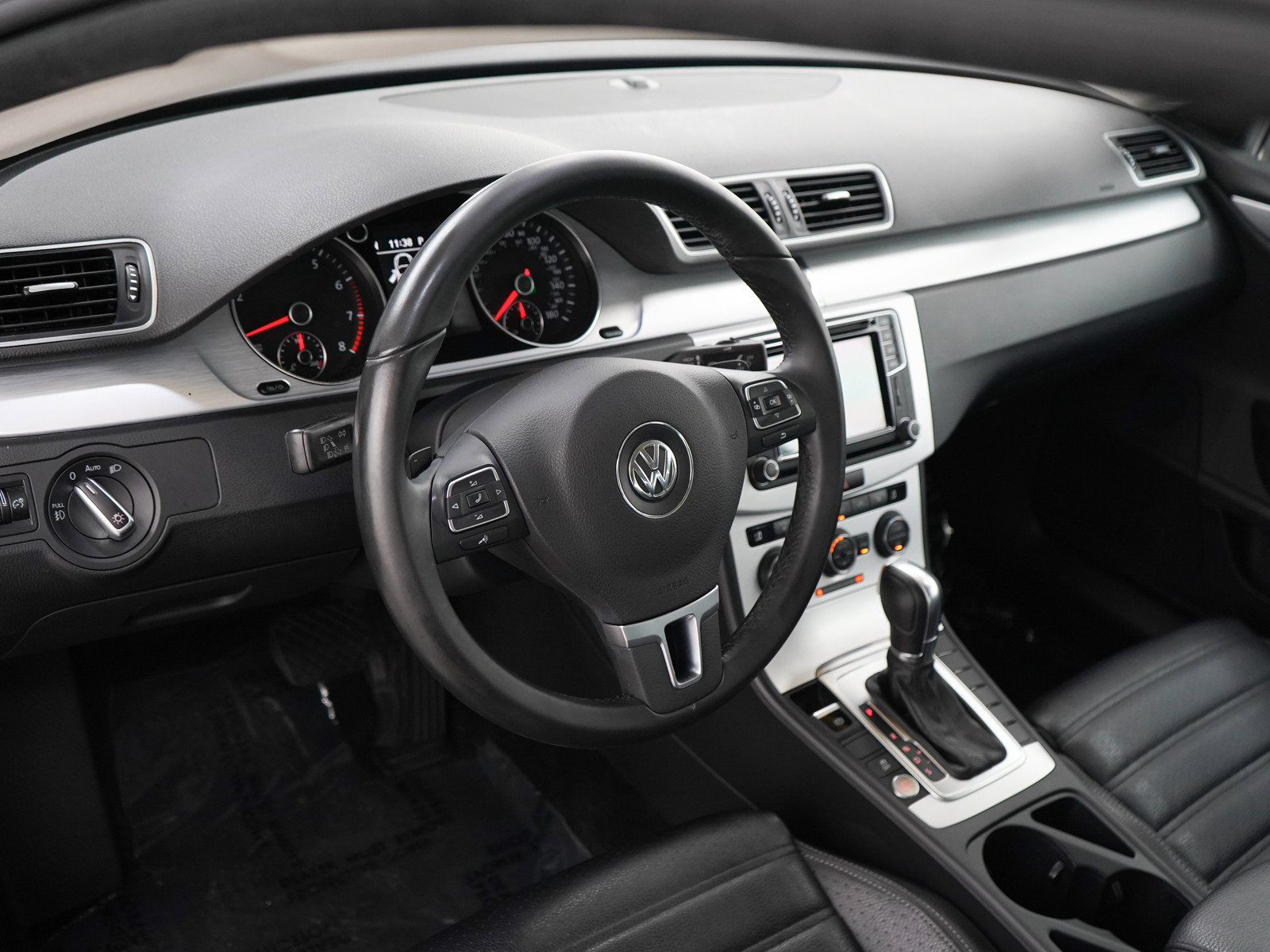 Used 2016 Volkswagen CC R-Line FWD image 19