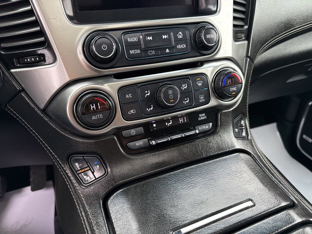 Used 2018 Chevrolet Suburban Premier AWD/4WD image 42