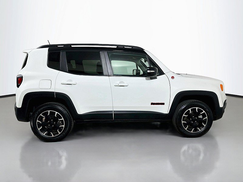 Used 2023 Jeep Renegade Trailhawk AWD/4WD image 8