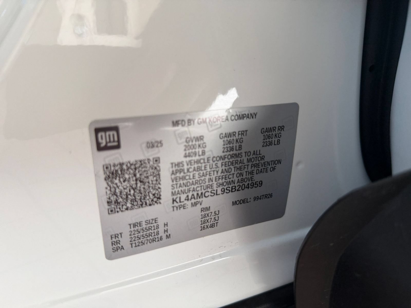 Used 2025 Buick Encore GX Preferred AWD/4WD image 22