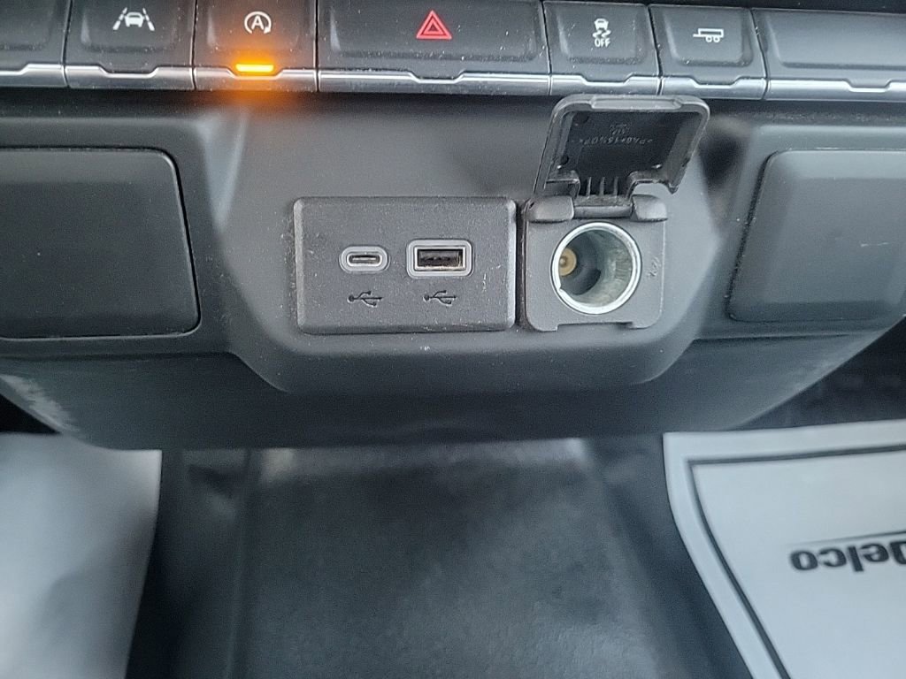 Used 2022 Chevrolet Silverado 1500 W/T w/ WT Value Package image 15