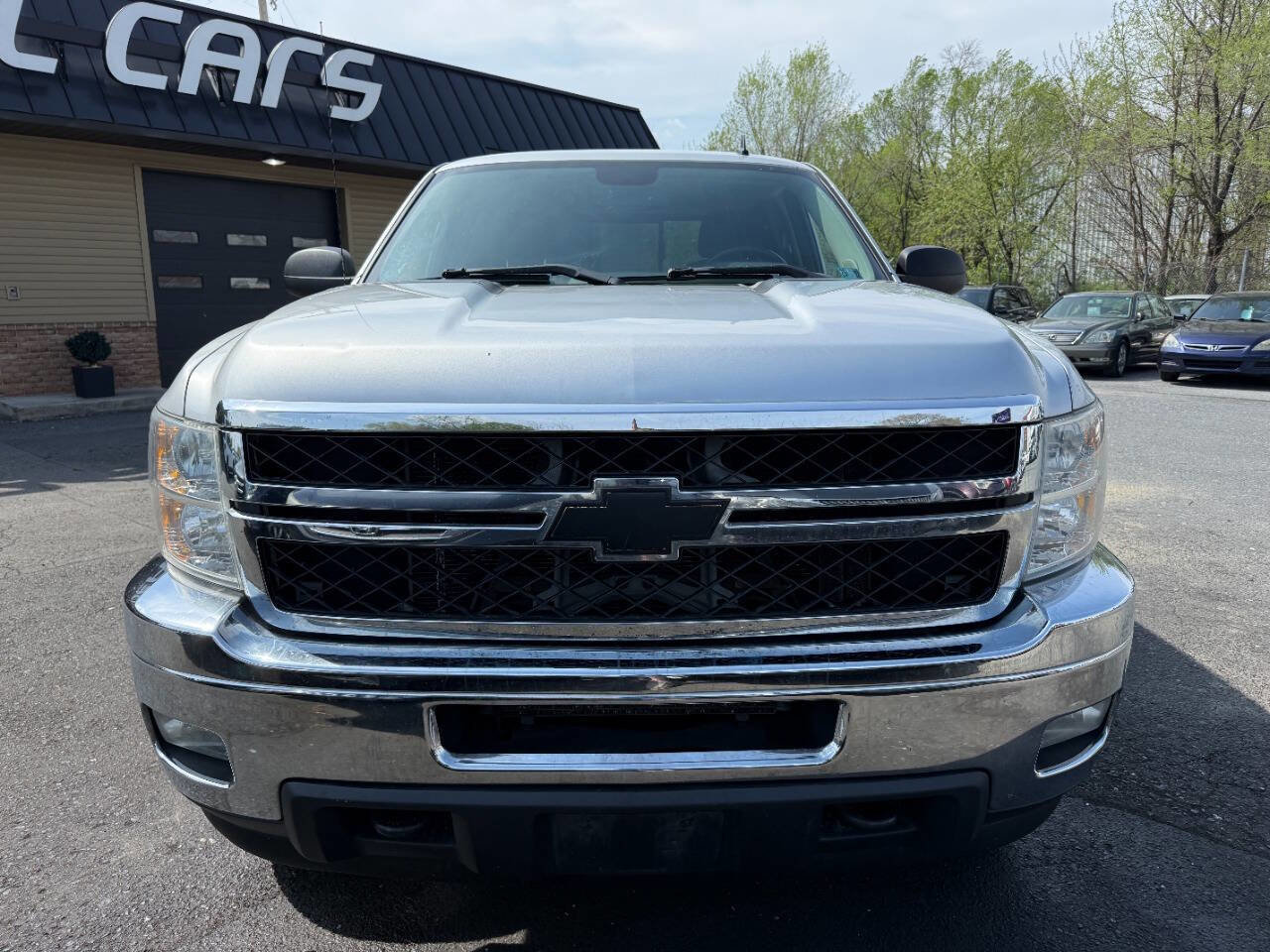 Used 2013 Chevrolet Silverado 2500 LT w/ Interior Plus Package image 2