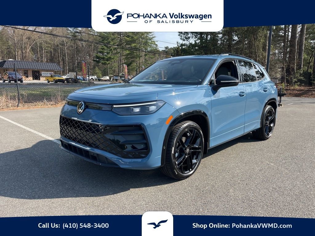 New 2026 Volkswagen Tiguan SE R-Line FWD image 1