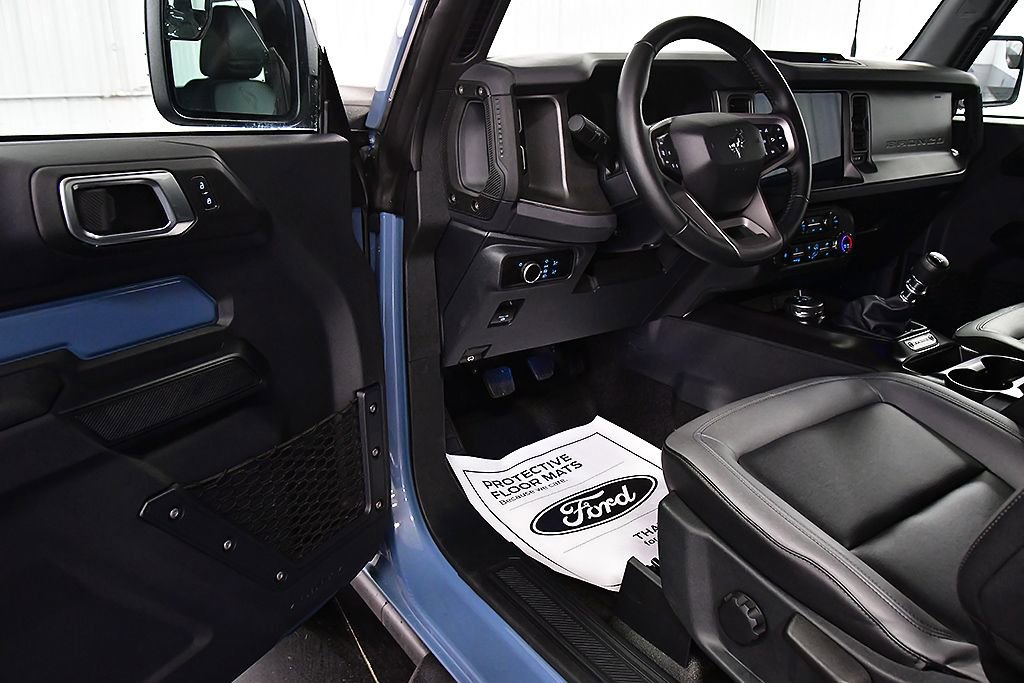Used 2025 Ford Bronco 2-Door AWD/4WD image 14