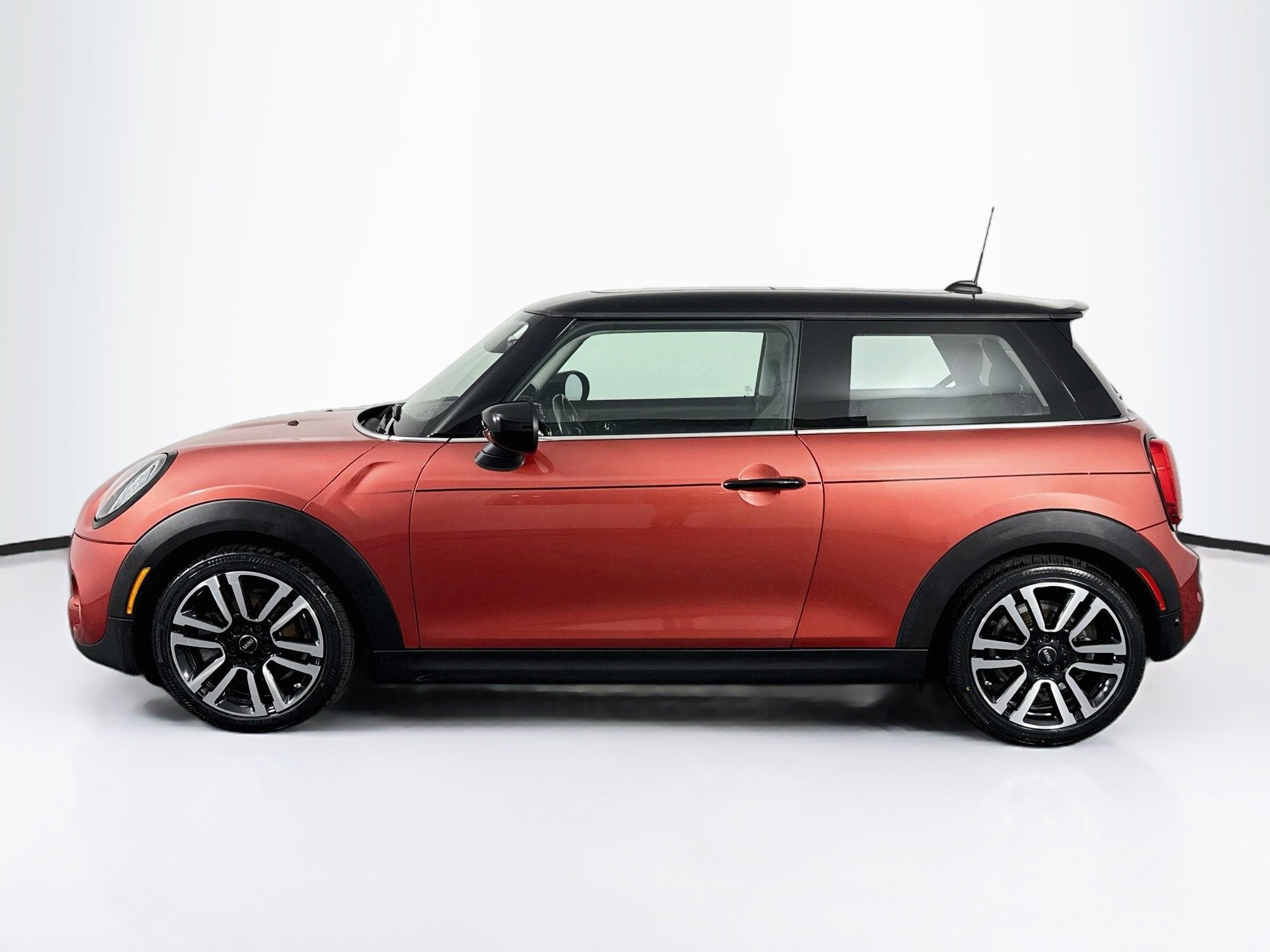 Used 2021 MINI Cooper S w/ Coral Red Edition FWD image 11