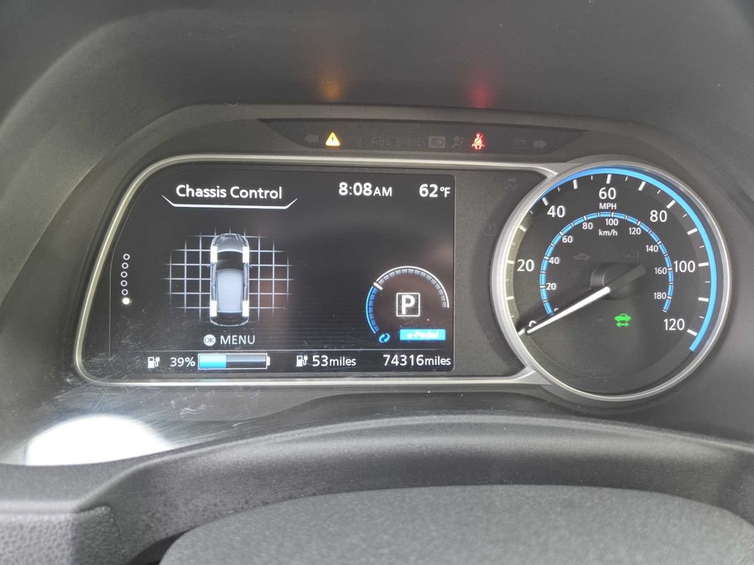Used 2019 Nissan Leaf SV w/ SV Technology Package FWD image 20