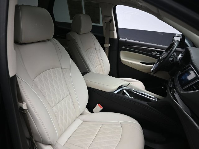 Used 2024 Buick Enclave Avenir FWD image 31