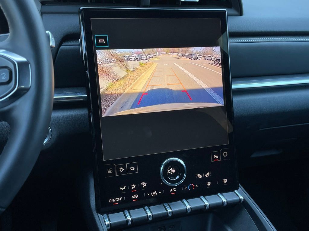 Used 2025 GMC Terrain Elevation image 18