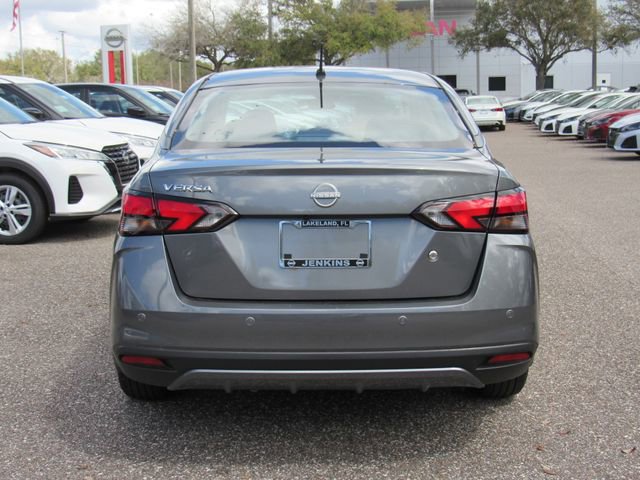 Used 2025 Nissan Versa S w/ S Plus Package image 4