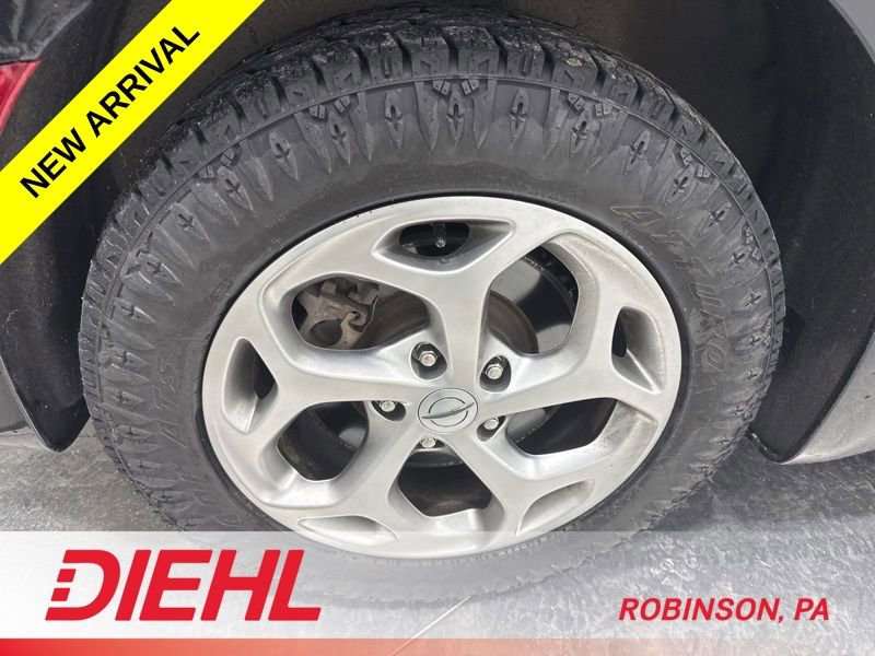 Used 2023 Chrysler Pacifica Limited w/ Uconnect Theater Family Group image 8