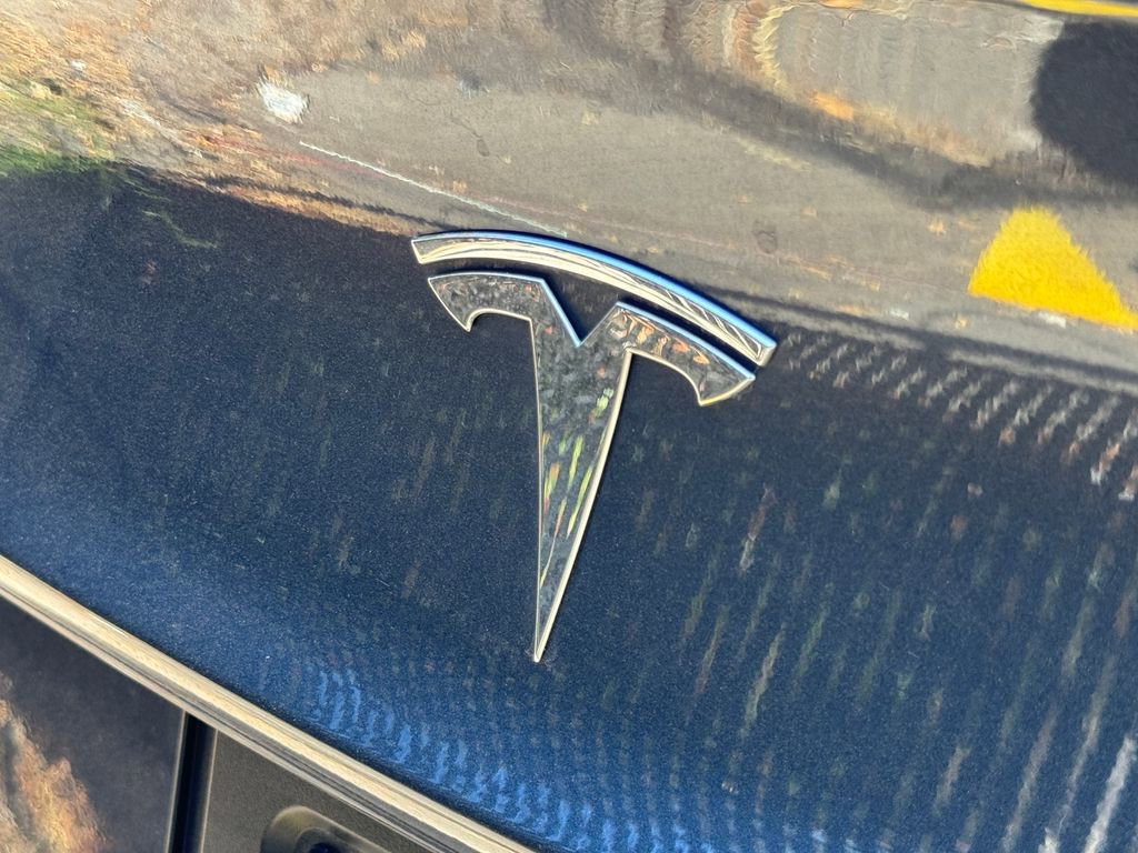 Used 2023 Tesla Model 3 Standard Range RWD image 18