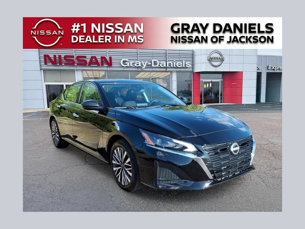 Certified 2025 Nissan Altima 2.5 SV FWD 360° Tour