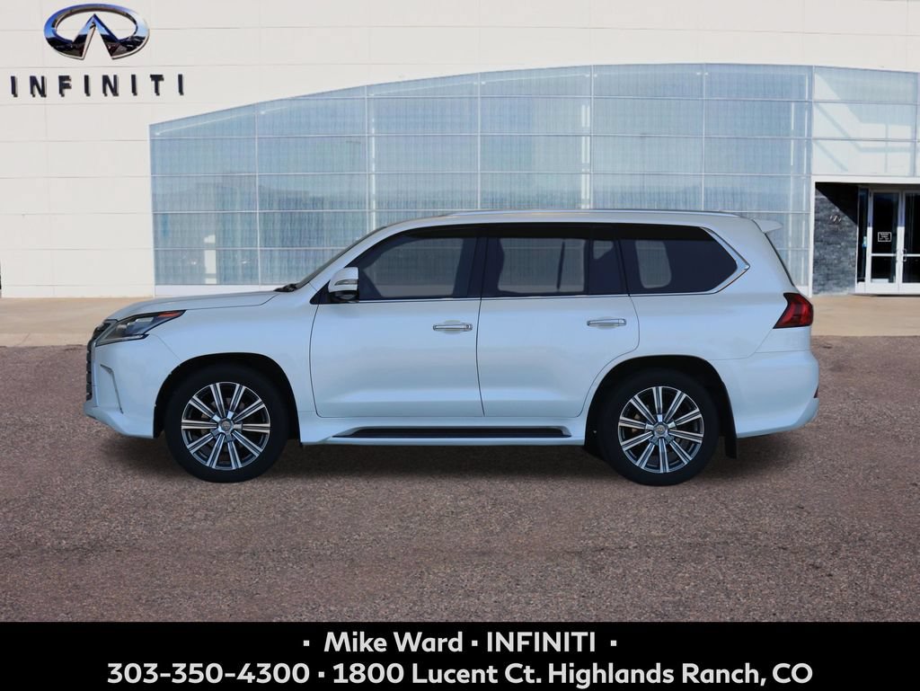 Used 2017 Lexus LX 570 4WD w/ Luxury Package image 2