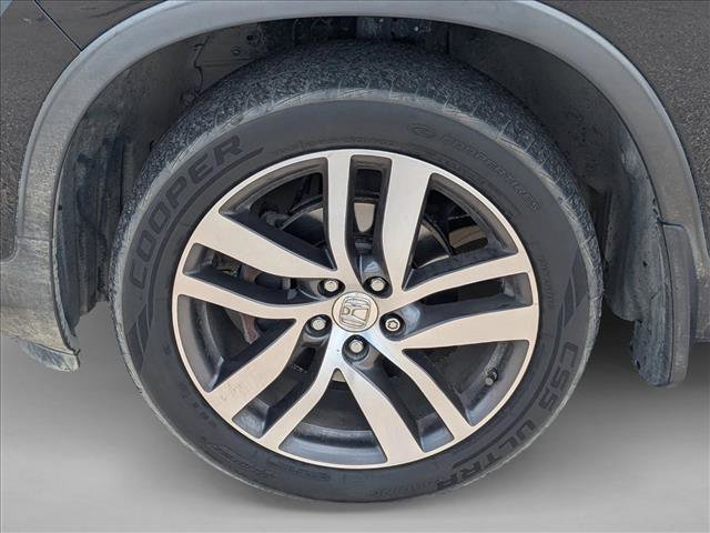 Used 2017 Honda Pilot Touring image 10