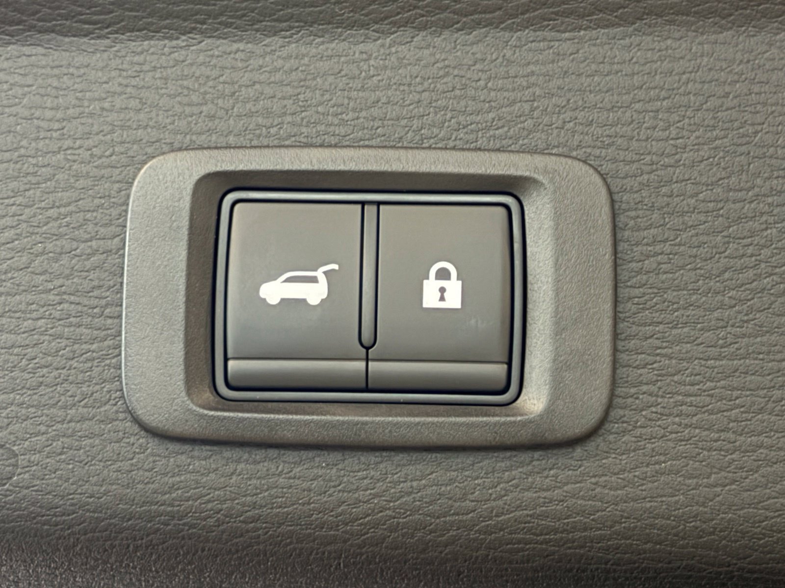 New 2026 Nissan Rogue Platinum AWD/4WD image 36