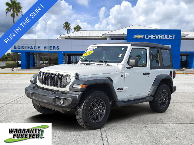 Used 2025 Jeep Wrangler Sport AWD/4WD image 2