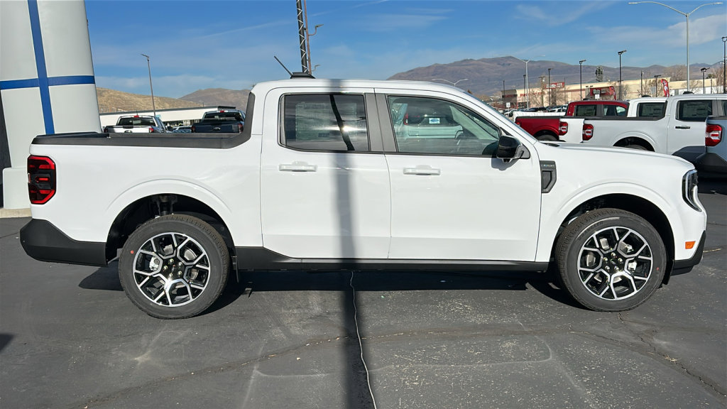 New 2025 Ford Maverick Lariat w/ 4K Tow Package image 2