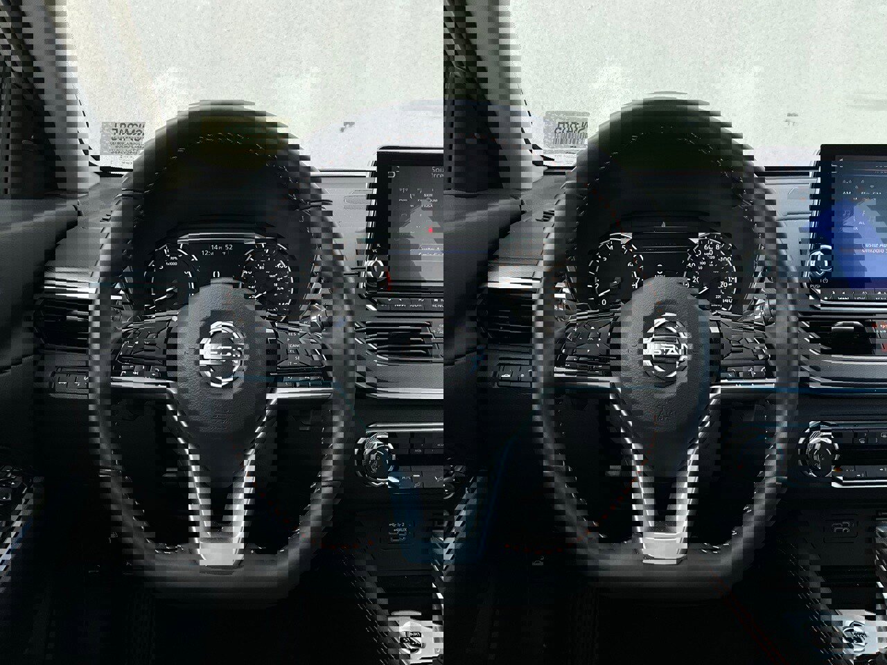 Used 2025 Nissan Altima 2.5 SR image 31