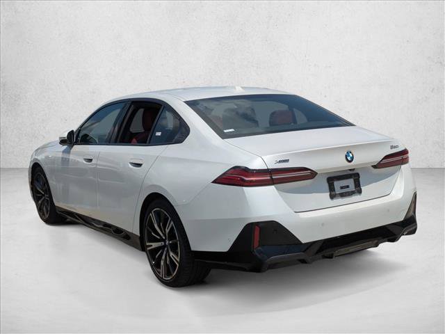 Used 2025 BMW 530i xDrive w/ M Sport Package AWD/4WD image 7
