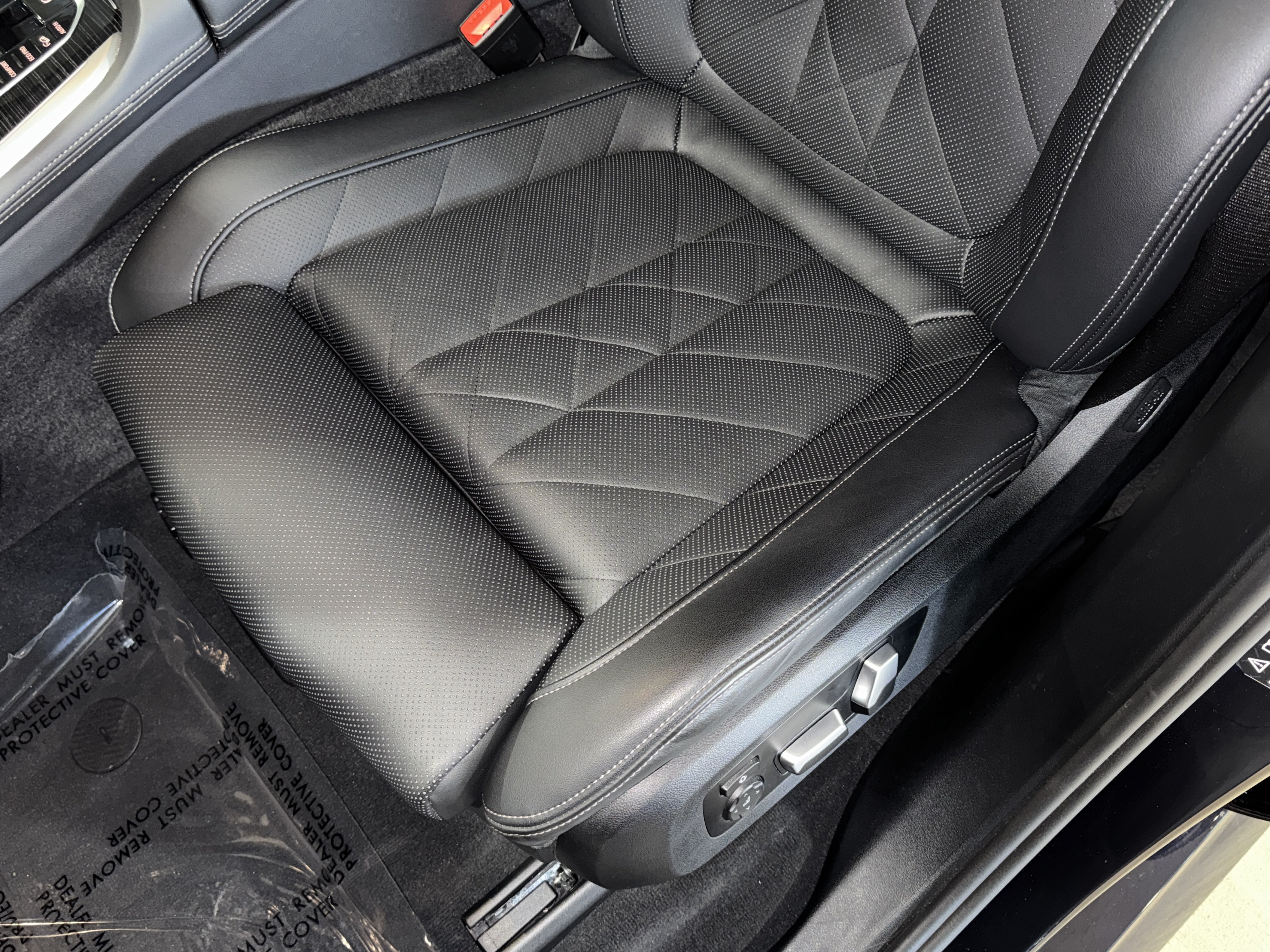 Used 2025 BMW X5 xDrive40i w/ M Sport Package AWD/4WD image 34