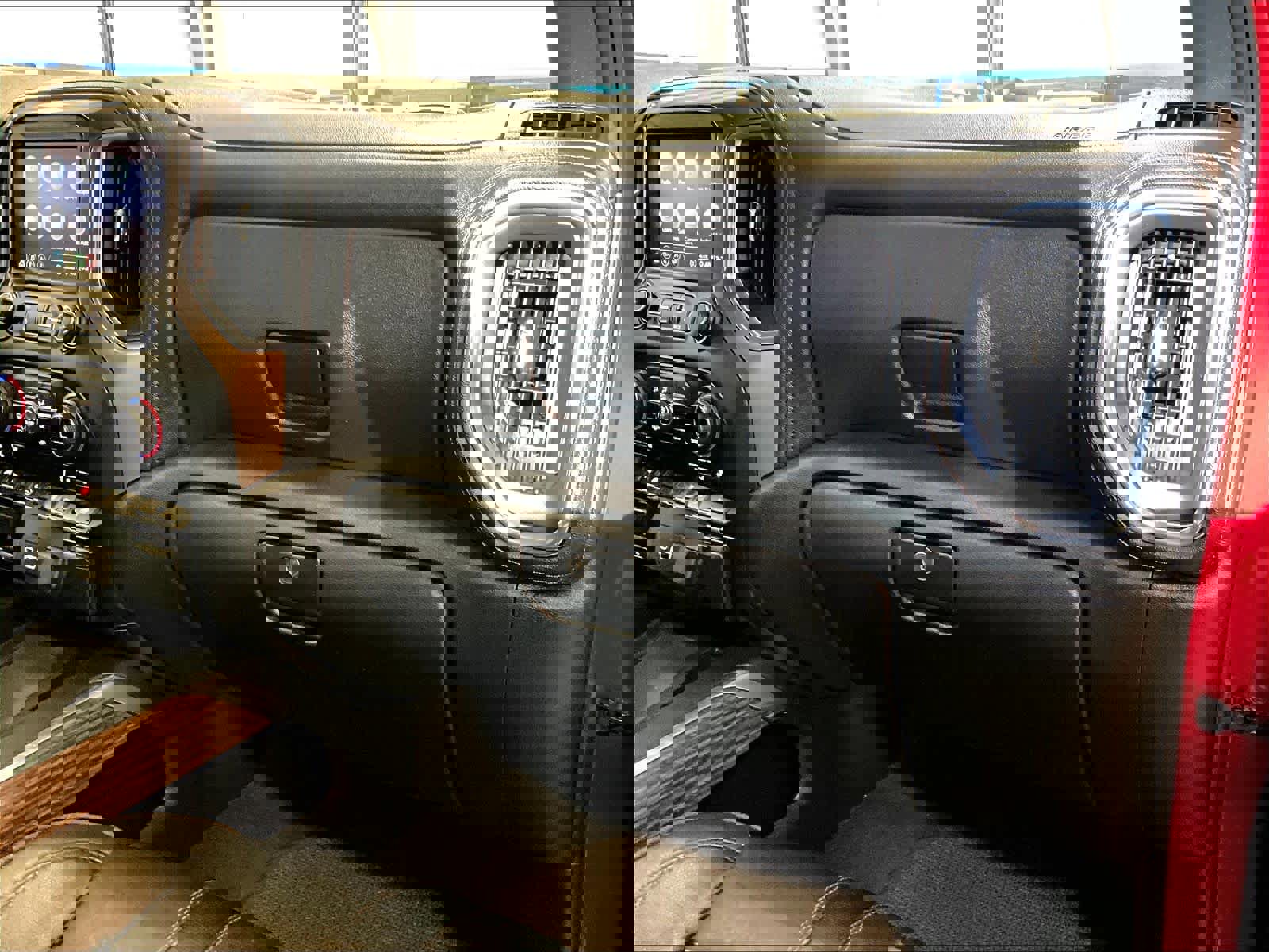 Used 2020 Chevrolet Silverado 1500 High Country w/ Technology Package image 13