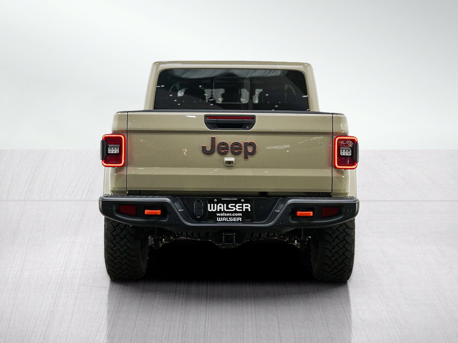 Used 2020 Jeep Gladiator Mojave AWD/4WD image 4