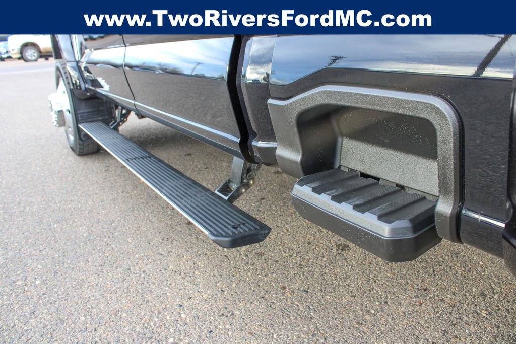 Used 2024 Ford F450 Lariat w/ Lariat Ultimate Package image 13