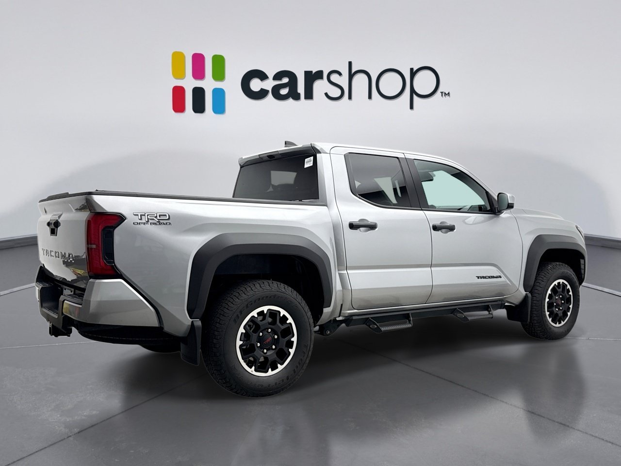 Used 2025 Toyota Tacoma TRD Off-Road AWD/4WD image 5