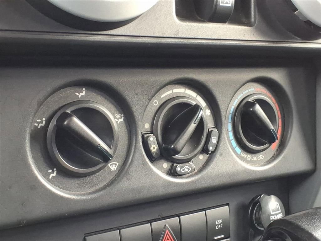 Used 2008 Jeep Wrangler Unlimited Sahara image 23