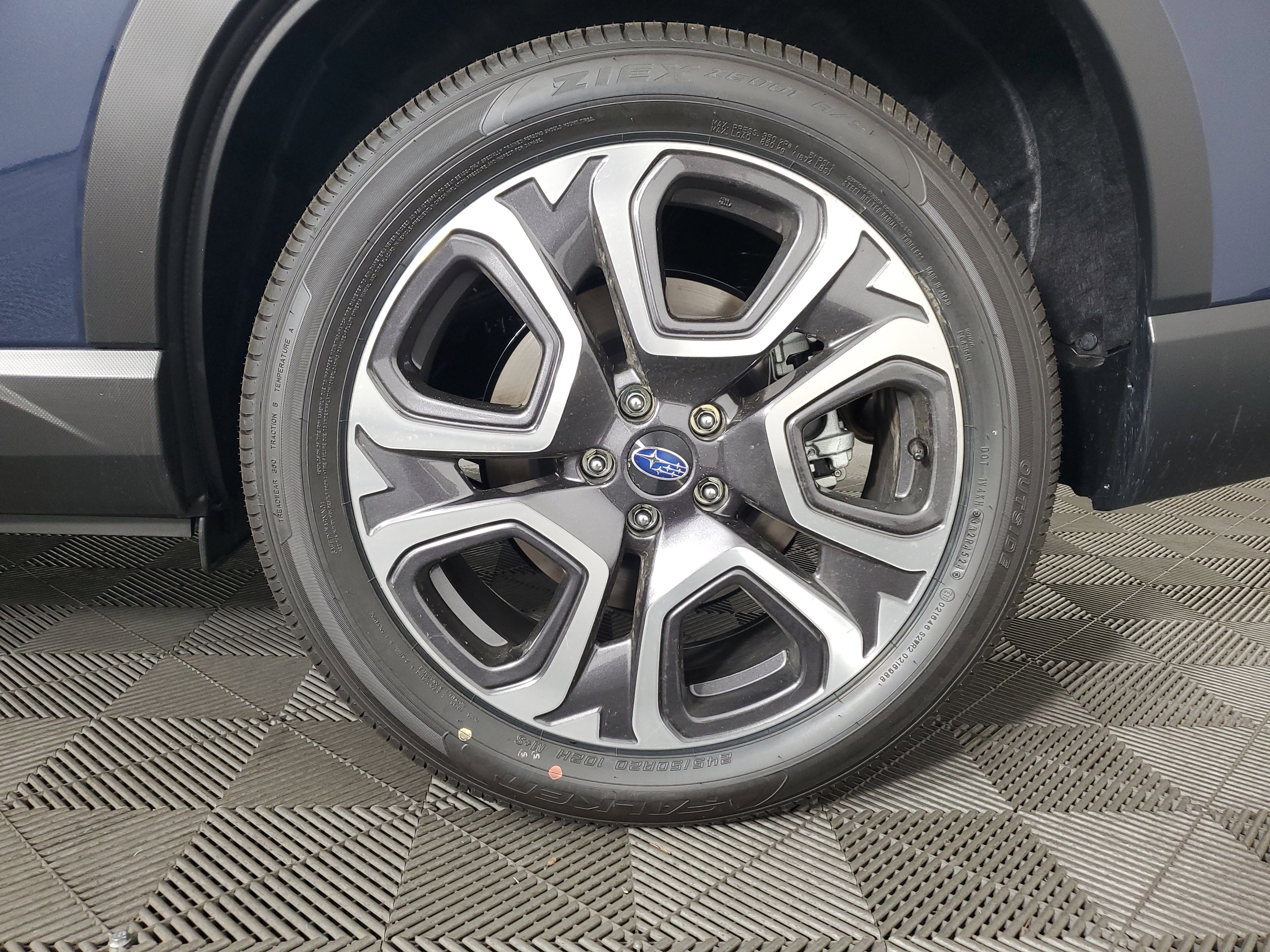 New 2025 Subaru Ascent Limited image 30