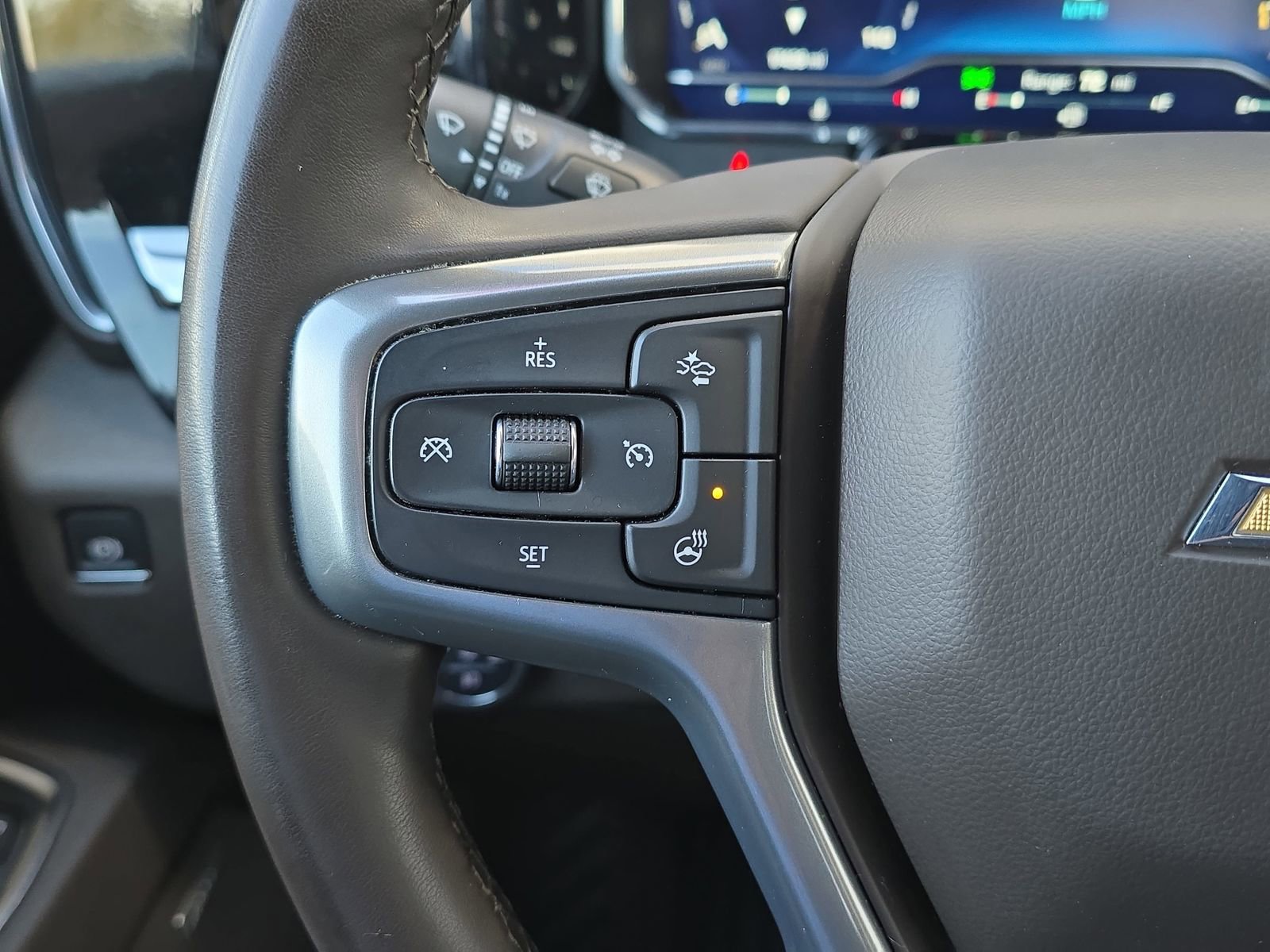 Used 2025 Chevrolet Silverado 2500 LTZ w/ LTZ Convenience Package image 20