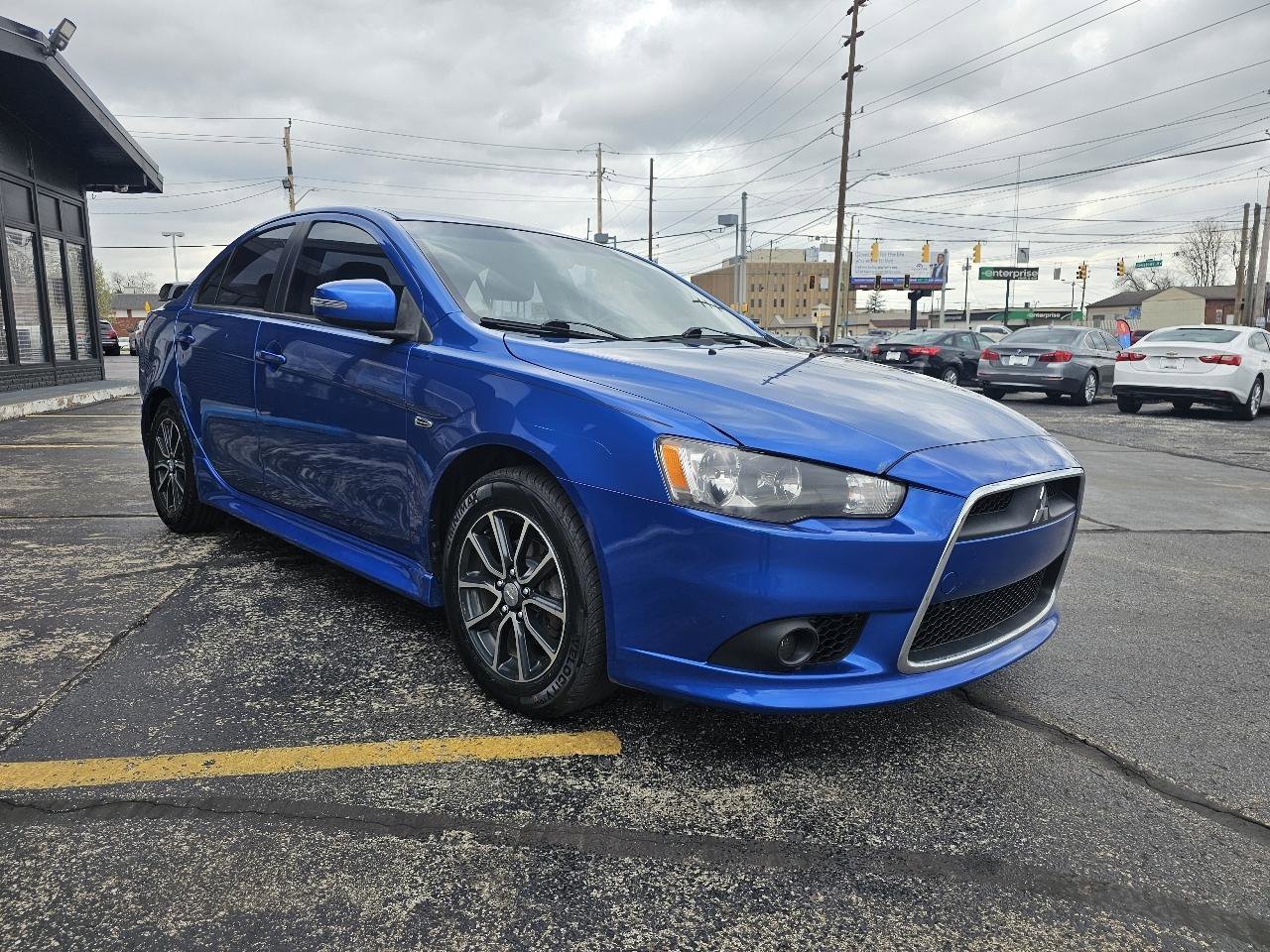 Used 2015 Mitsubishi Lancer SE image 3