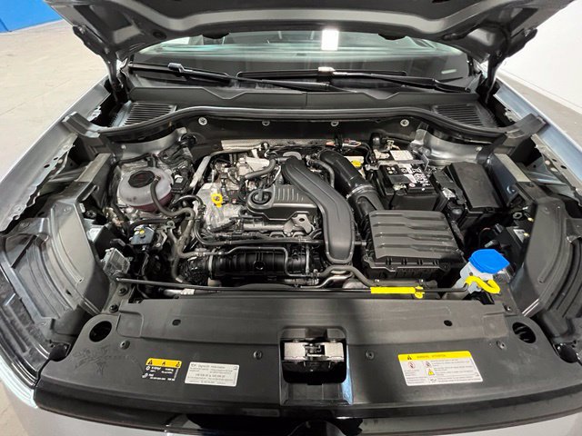Used 2025 Volkswagen Taos S AWD/4WD image 27