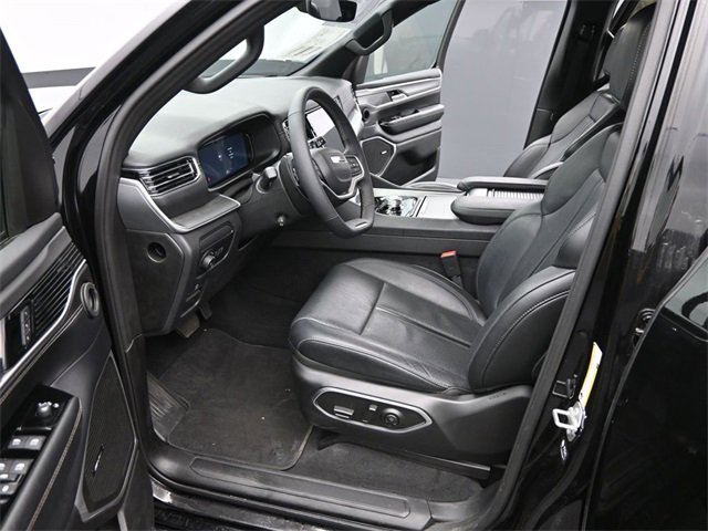 Used 2025 Jeep Wagoneer Series II image 9