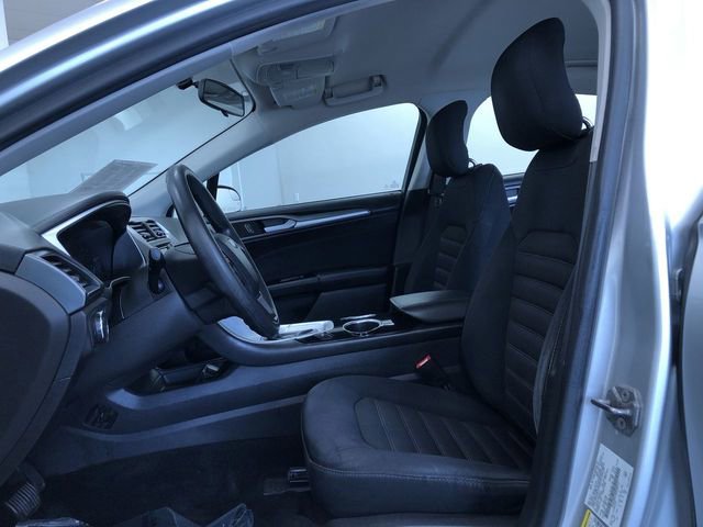 Used 2013 Ford Fusion SE image 19