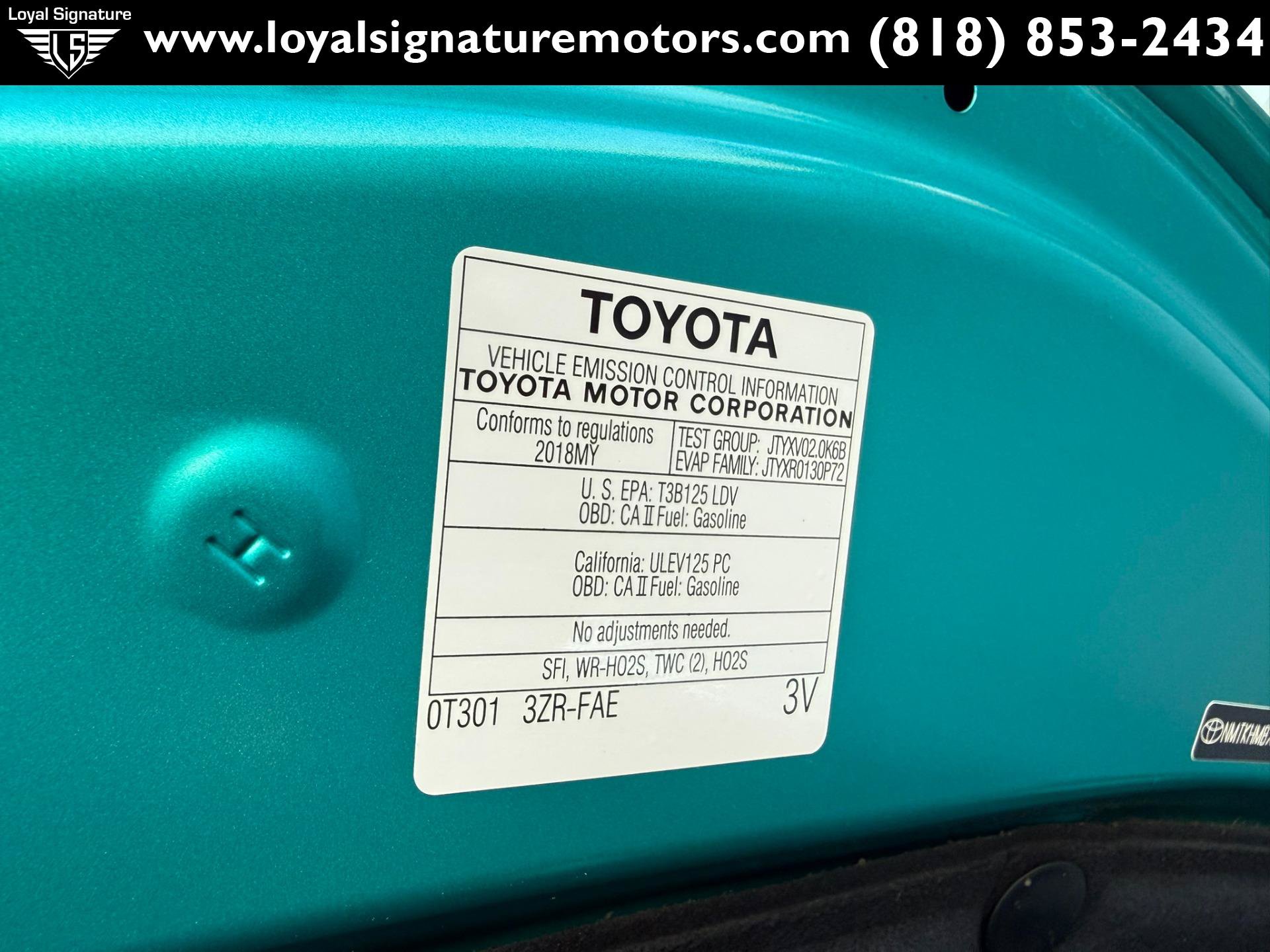 Used 2018 Toyota C-HR XLE FWD image 33
