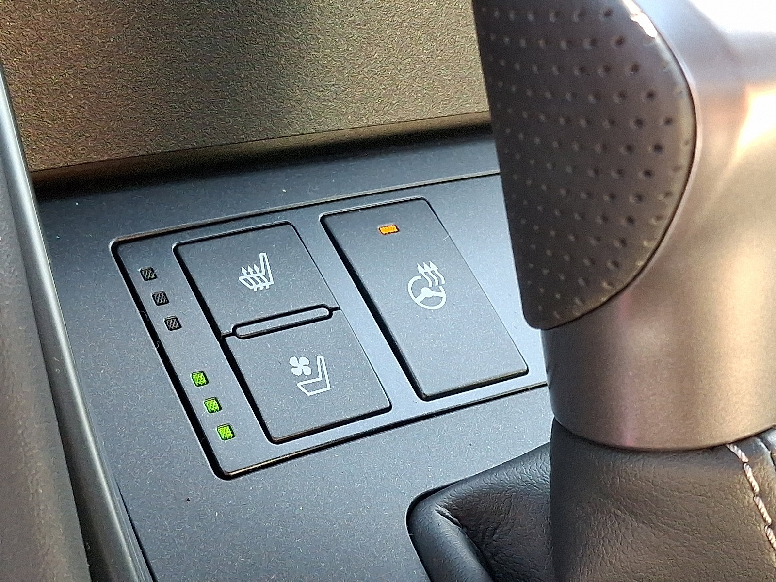 New 2025 Lexus IS 350 F Sport image 16