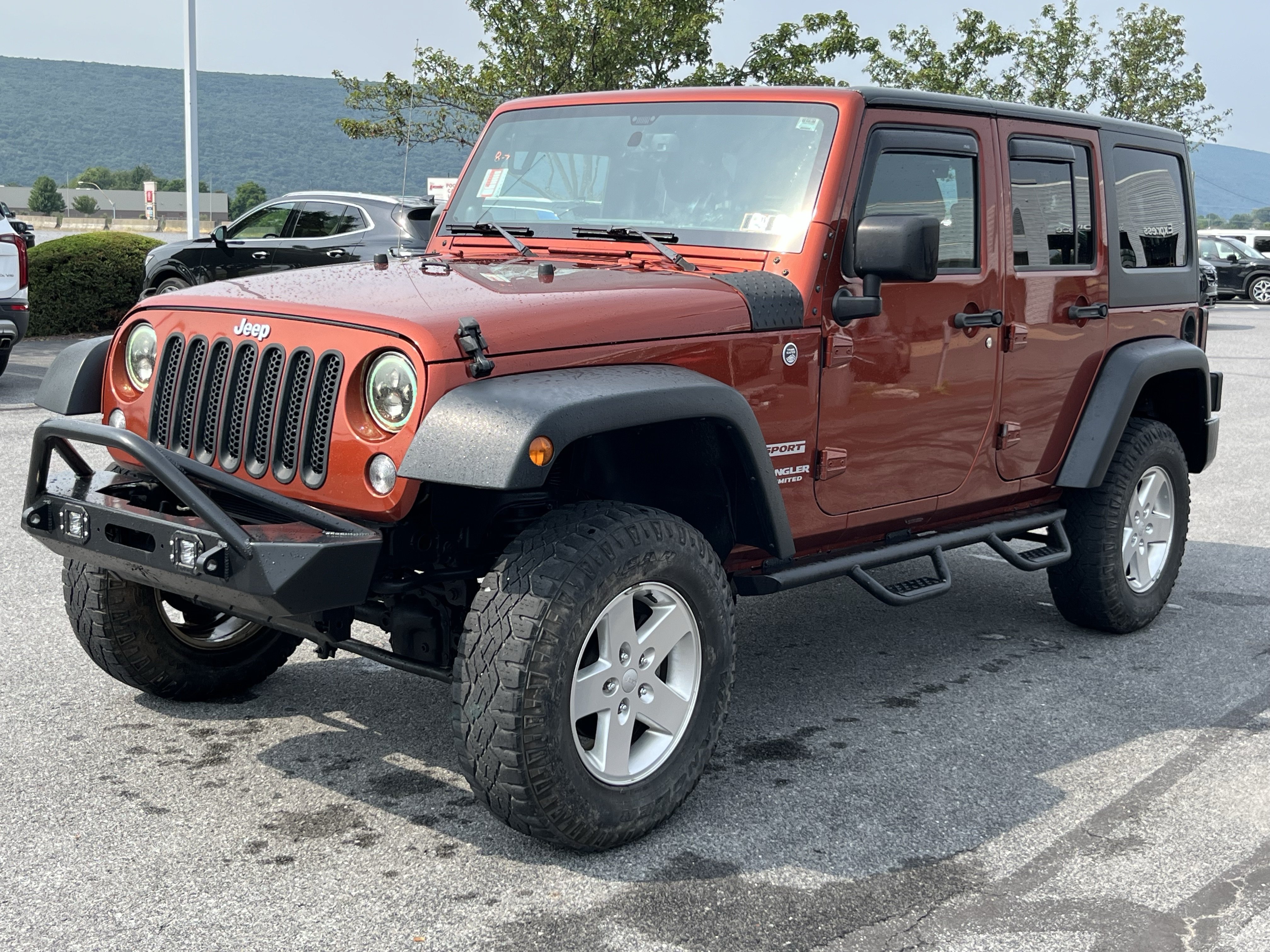 Used 2014 Jeep Wrangler Unlimited Sport w/ Quick Order Package 24S AWD/4WD image 10
